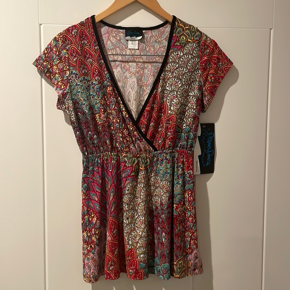Dream Dance V-neck